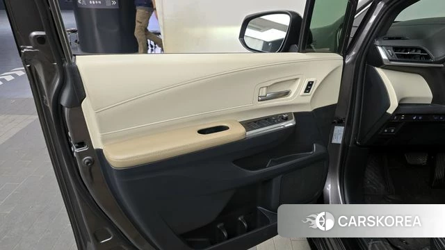 Toyota Sienna 4th Generation id 4202686 из Кореи 16