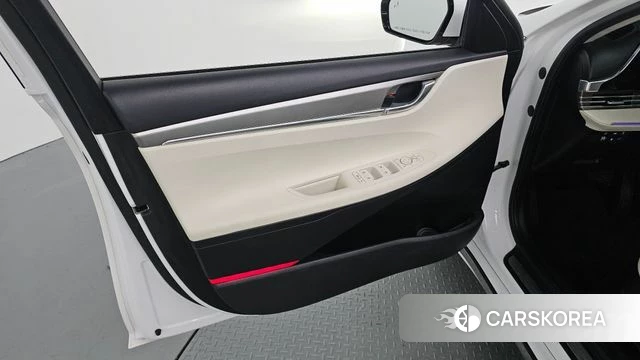 Hyundai The New Grandeur IG id 4541117 из Кореи 16