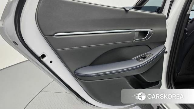 Hyundai Sonata D Edge Hybrid (DN8) id 4407982 из Кореи 16
