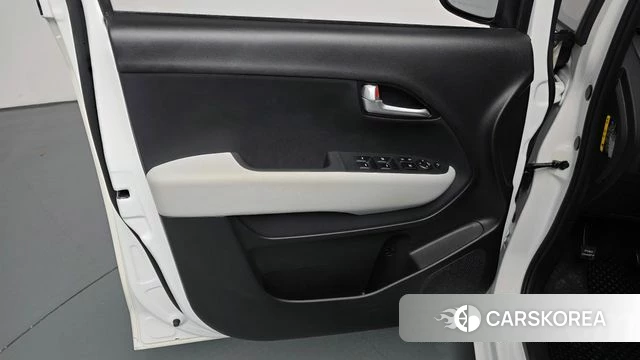 Kia The New Kia Ray id 4835343 из Кореи 16