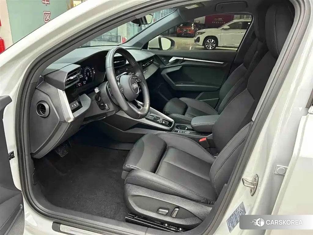 Audi A3 id 4680569 из Китая 16