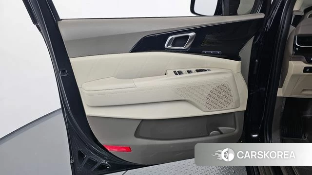 Kia The New Carnival 4th Generation id 4468901 из Кореи 16