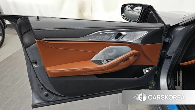 BMW 8 Series (G15) id 4645000 из Кореи 16