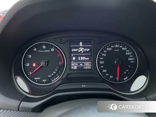 Audi Q2L id 4261458 из Китая 16