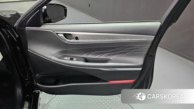 Hyundai The New Grandeur IG Hybrid id 4549914 из Кореи 16