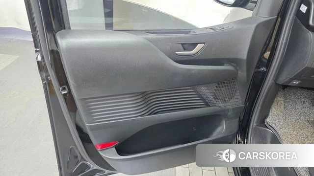 Hyundai Staria id 4635285 из Кореи 16