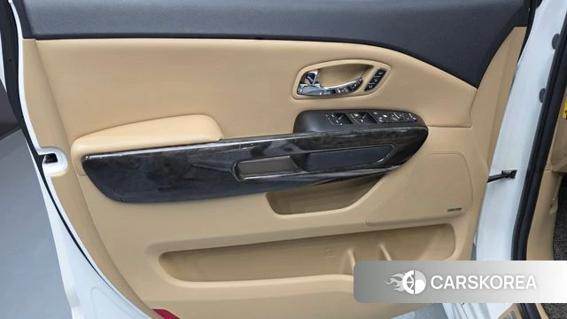 Kia The New Carnival id 4632990 из Кореи 16