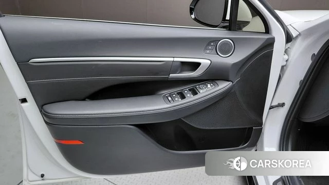 Hyundai Sonata D Edge Hybrid (DN8) id 4427312 из Кореи 16