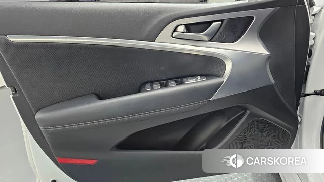 Genesis G70 id 4377673 из Кореи 16