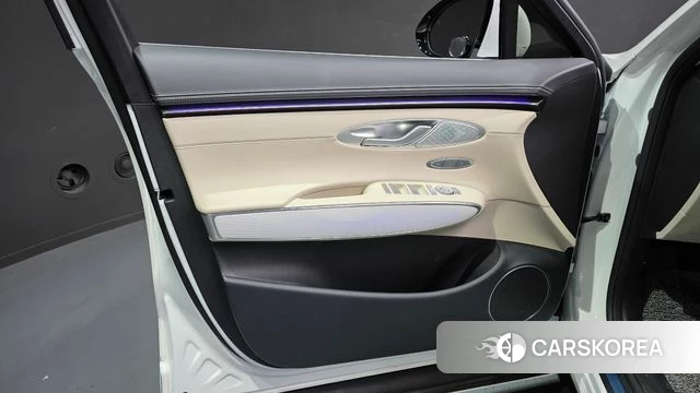Genesis GV70 id 4432622 из Кореи 16