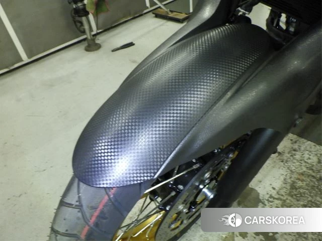 Suzuki V-STROM 650 XT id 3947201 из Японии 16