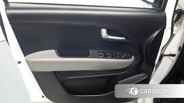 Kia The New Kia Ray id 4528619 из Кореи 16