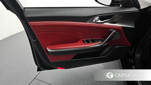 Kia Stinger Meister id 4942838 из Кореи 16