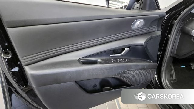 Hyundai Avante Hybrid (CN7) id 4283964 из Кореи 16