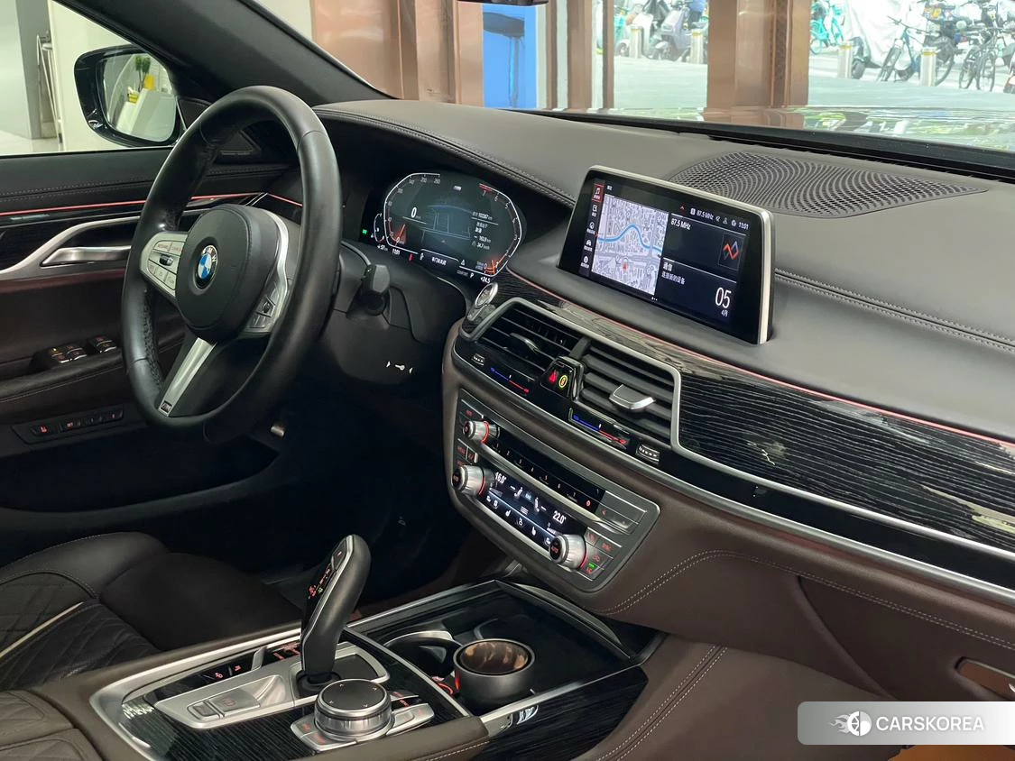 BMW 7 series id 4504923 из Китая 16