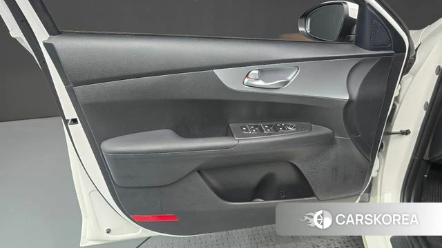 Kia The New K3 2nd generation id 4623851 из Кореи 16