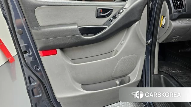 Hyundai The New Grand Starex id 4638128 из Кореи 16