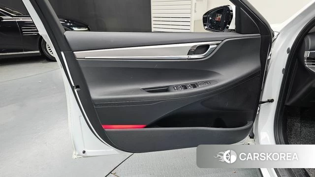 Hyundai The New Grandeur IG id 4383751 из Кореи 16