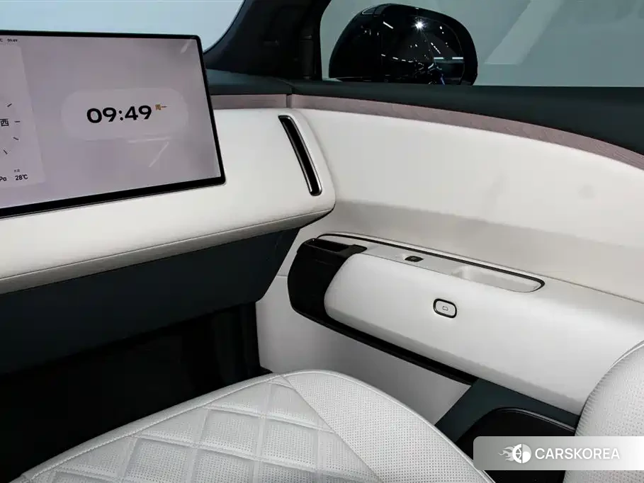 Ideal car Ideal L9 id 4539380 из Китая 16