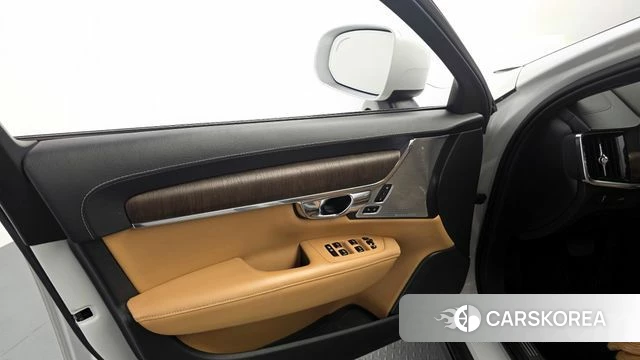 Volvo V90 Cross-Country id 4402615 из Кореи 16