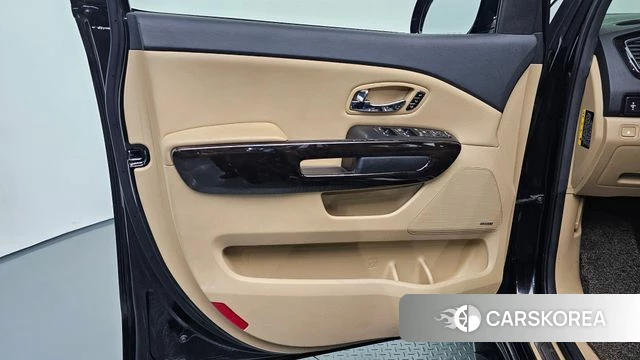 Kia The New Carnival id 4543320 из Кореи 16