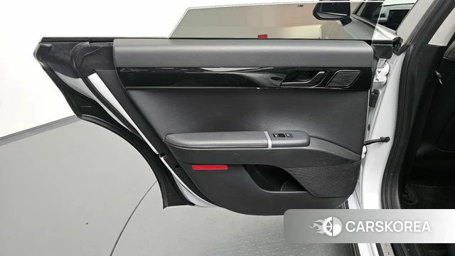 Hyundai Grandeur (GN7) id 4267213 из Кореи 16