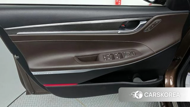 Hyundai Grandeur IG id 4318391 из Кореи 16