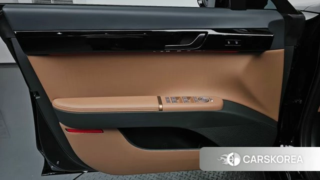 Hyundai Grandeur Hybrid (GN7) id 4499681 из Кореи 16