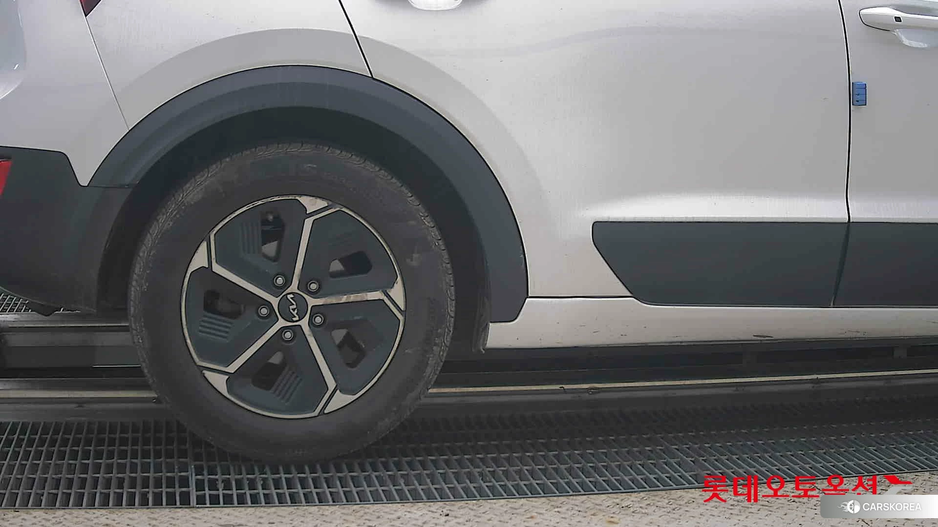 Kia Niro Hybrid id 4902325 из Кореи 16