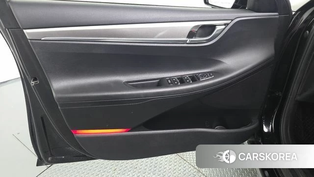 Hyundai The New Grandeur IG Hybrid id 4323508 из Кореи 16