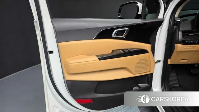 Kia Carnival 4th generation id 4231401 из Кореи 16