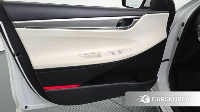 Hyundai The New Grandeur IG Hybrid id 4625214 из Кореи 16