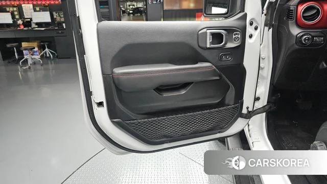 Jeep Wrangler (JL) id 4586988 из Кореи 16