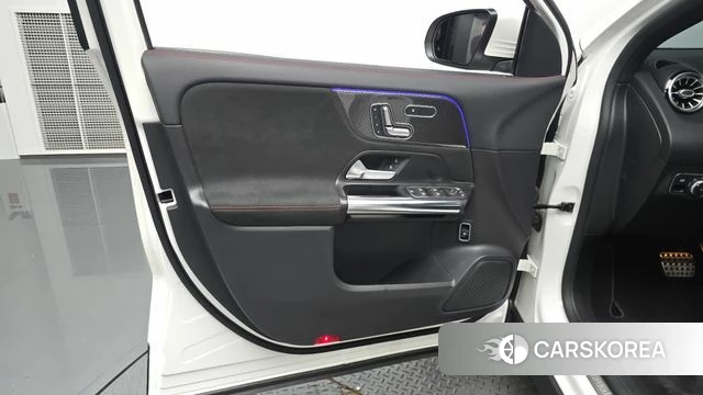 Mercedes-Benz GLA - Class H247 id 4567812 из Кореи 16
