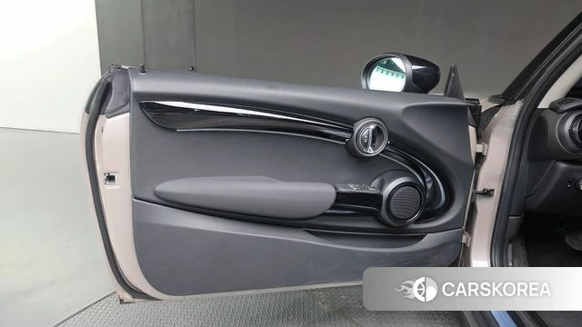 Mini Cooper id 4396082 из Кореи 16
