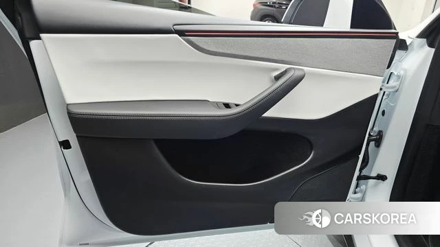Tesla Model Y id 4336588 из Кореи 16