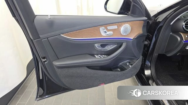 Mercedes-Benz E-Class W213 id 4430000 из Кореи 16