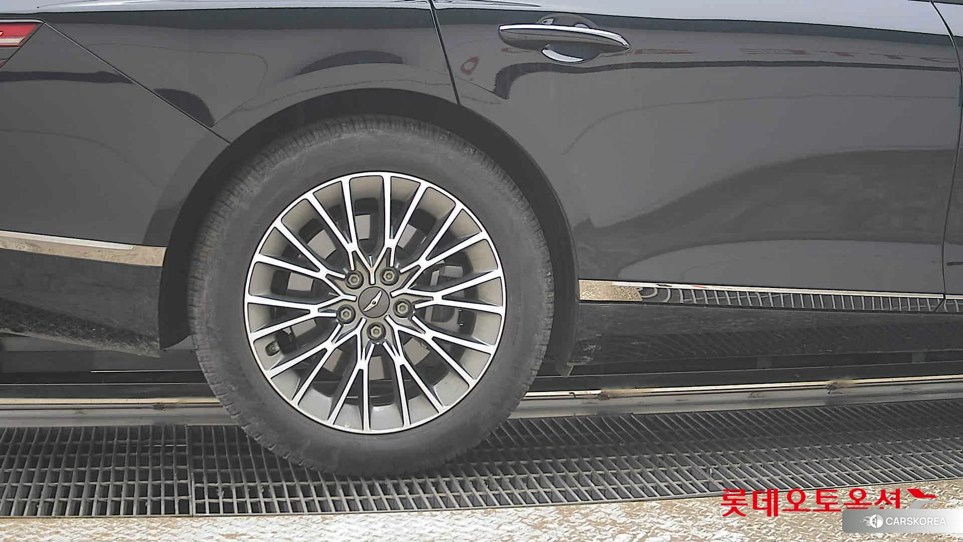 Hyundai G80 id 3882061 из Кореи 16