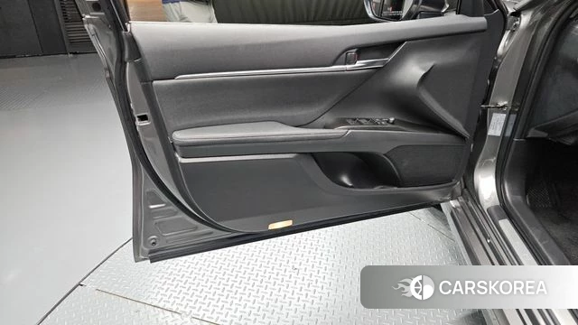 Toyota Camry (XV70) id 4649886 из Кореи 16