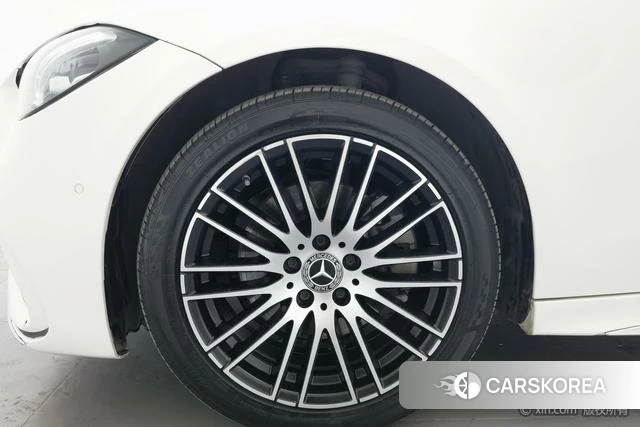 Mercedes-Benz Class C id 4306846 из Китая 16