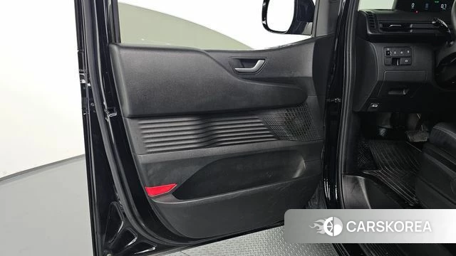 Hyundai Staria id 4243439 из Кореи 16