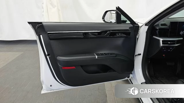 Hyundai Grandeur (GN7) id 4292214 из Кореи 16