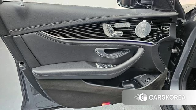 Mercedes-Benz E-Class W213 id 4410854 из Кореи 16