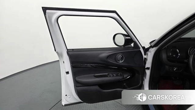 Mini Cooper Clubman id 4315633 из Кореи 16