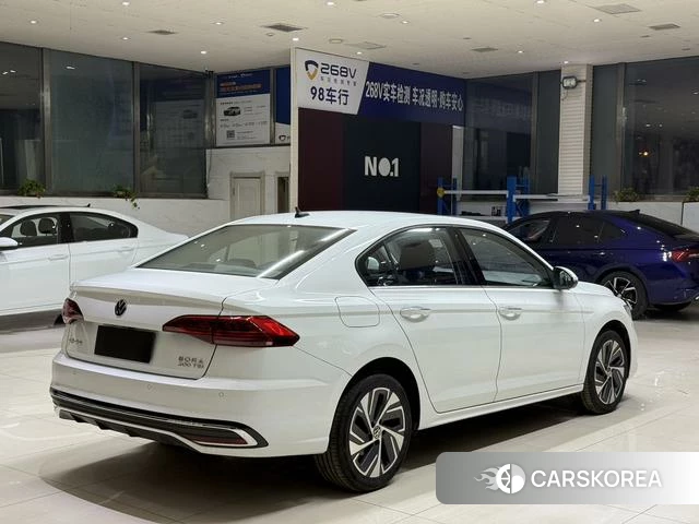 Volkswagen Bora id 4256297 из Китая 16