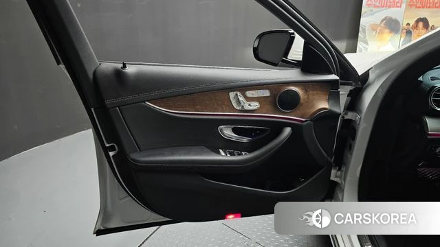 Mercedes-Benz E-Class W213 id 4231955 из Кореи 16