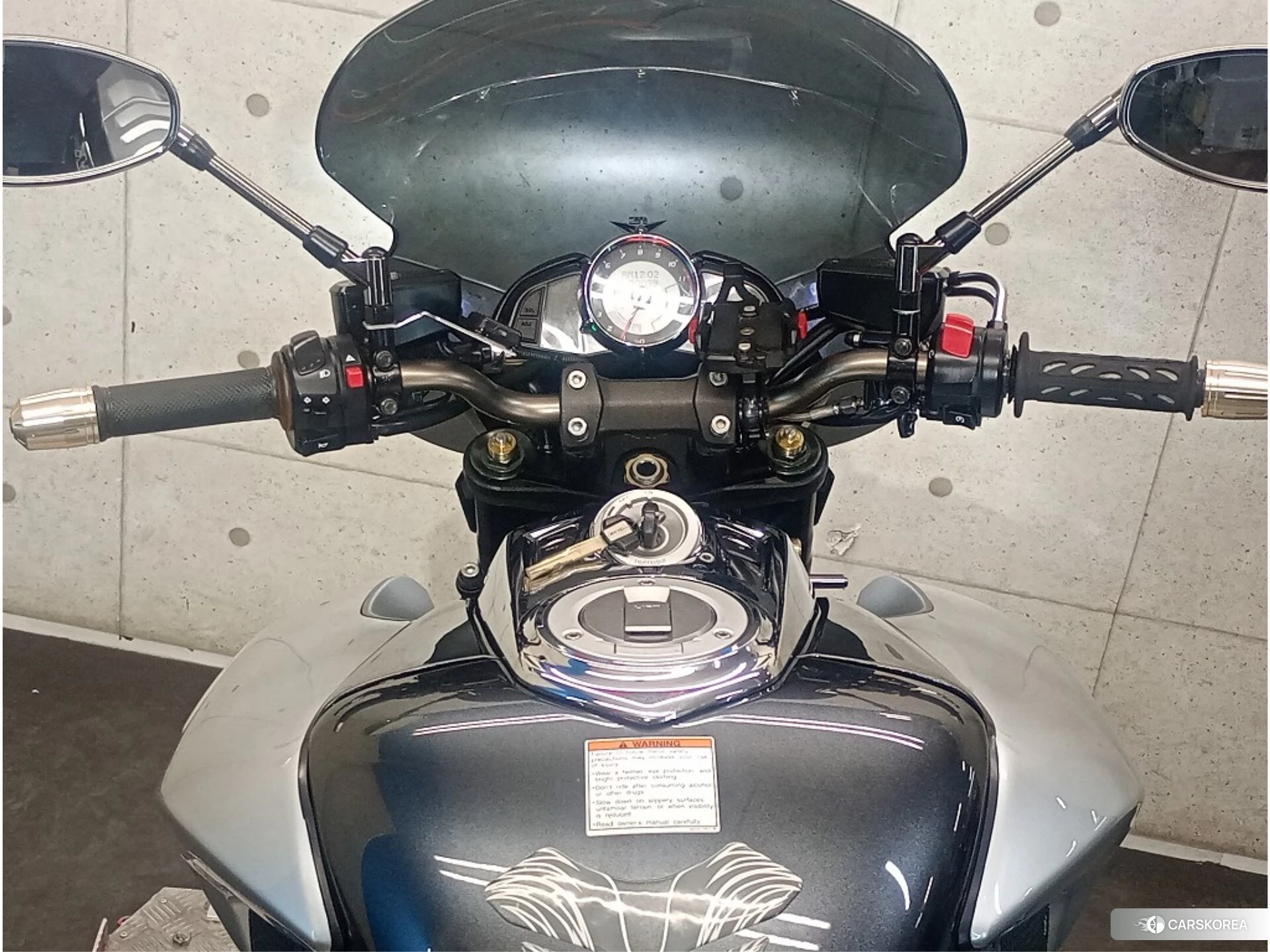 Suzuki GSX 1300 BK (B-KING) id 4183799 из Японии 16