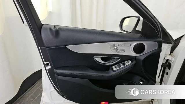 Mercedes-Benz C-Class W205 id 4417484 из Кореи 16