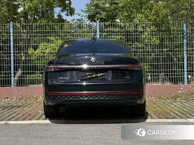 Volkswagen Passat id 4348877 из Китая 16