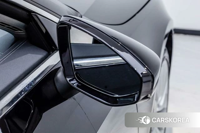 Audi A7L id 4273498 из Китая 16